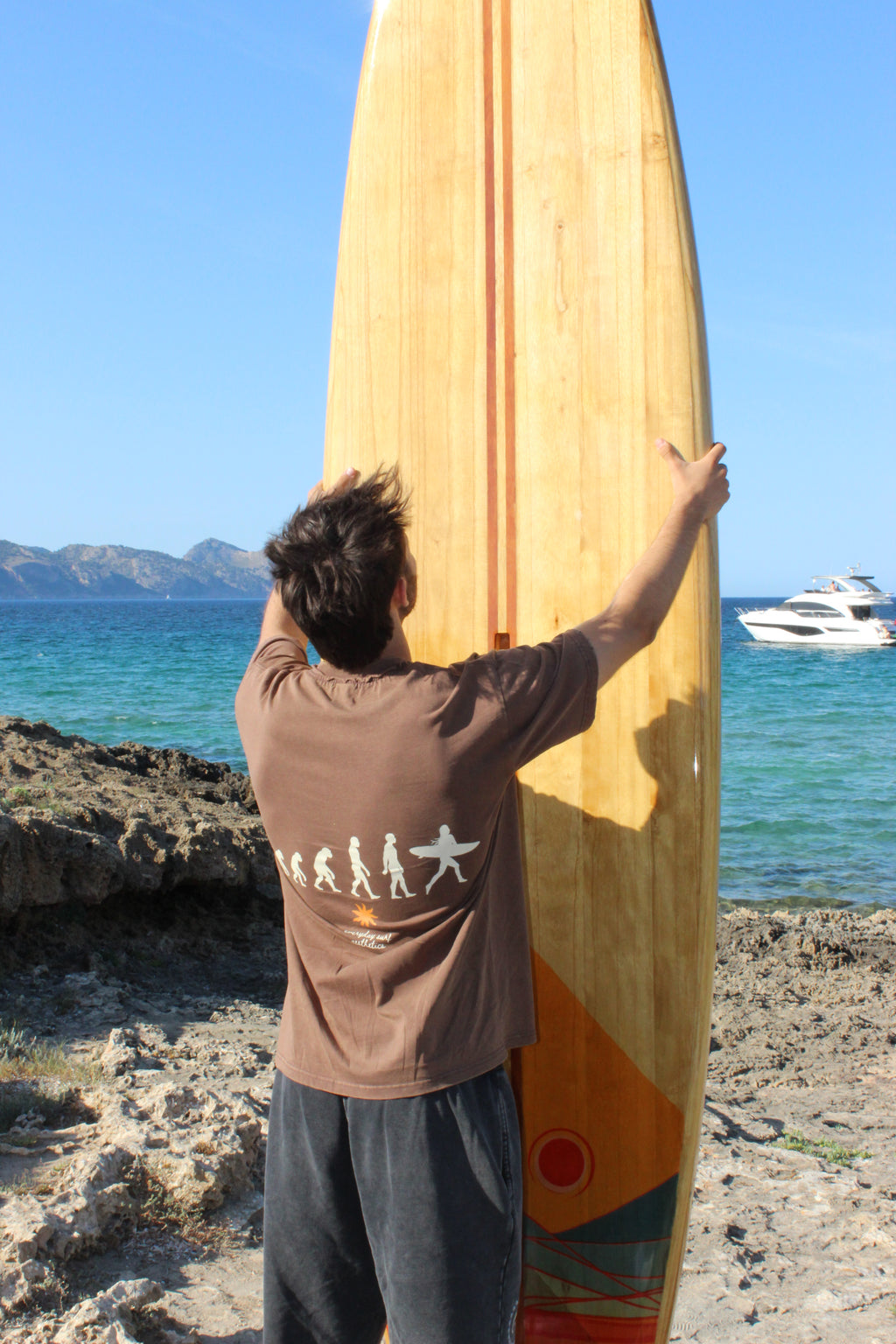 BORN TO SURF TEE