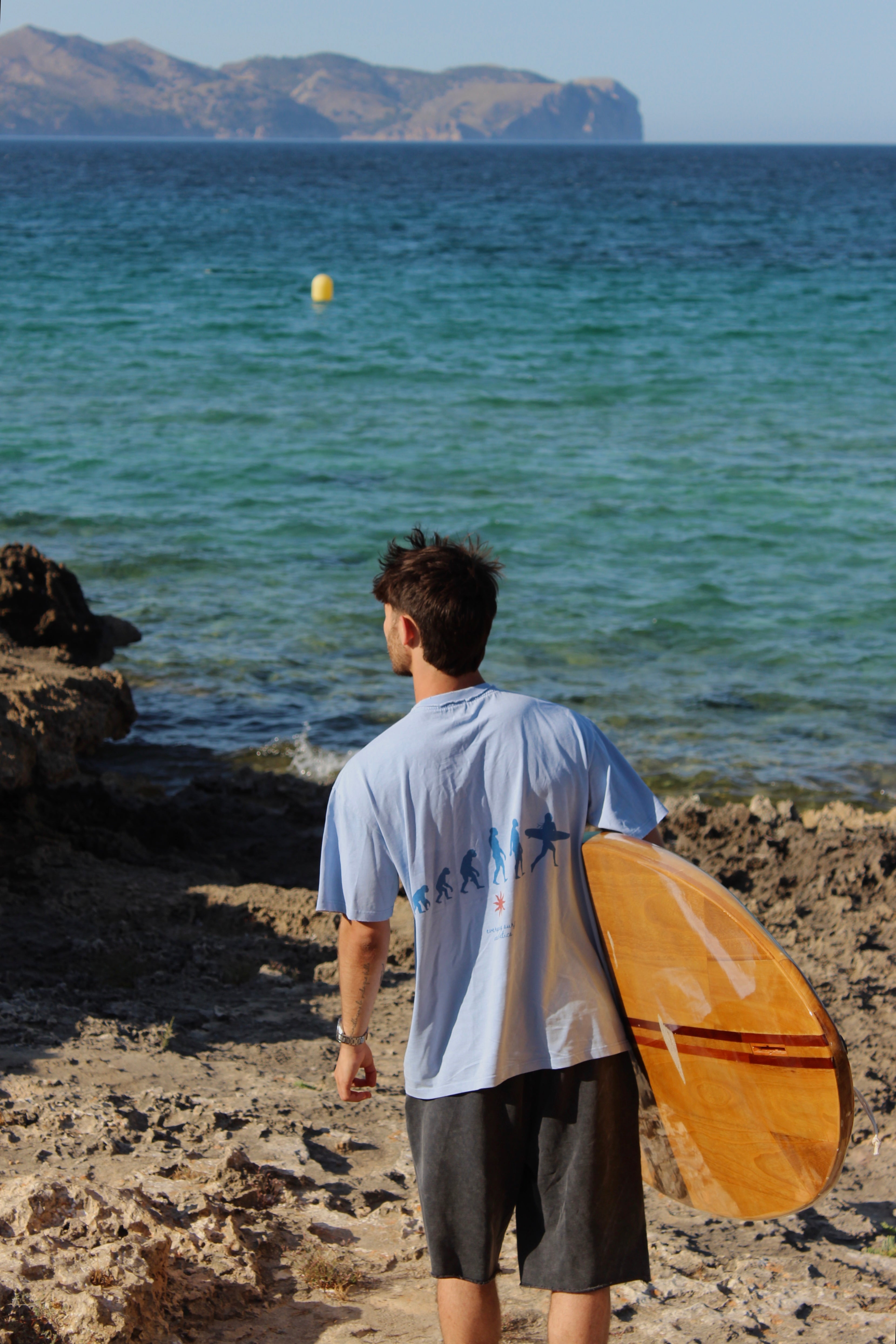BORN TO SURF TEE