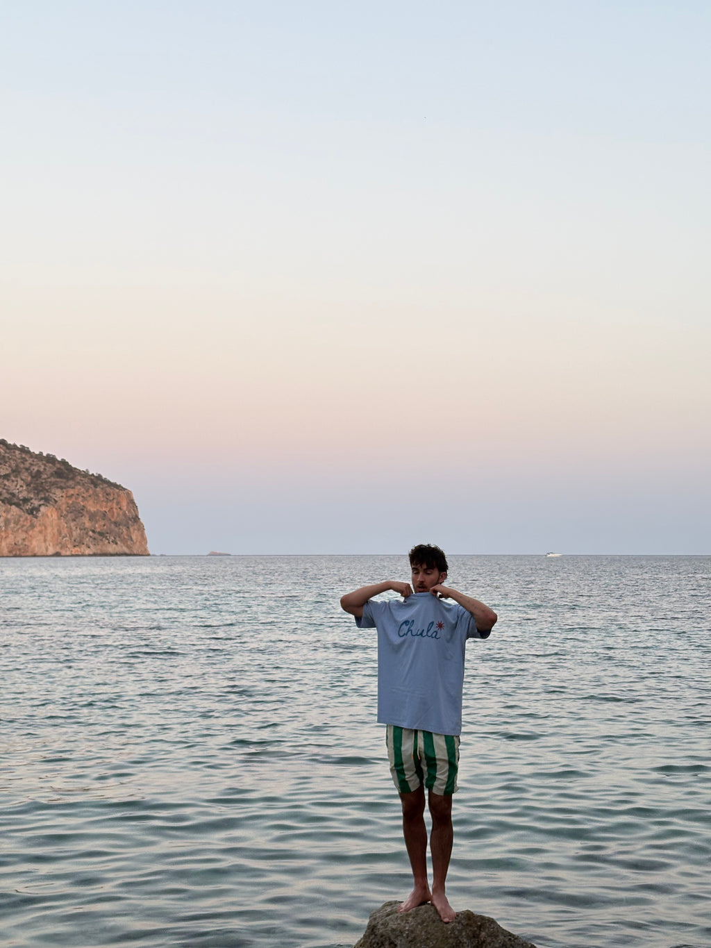 BORN TO SURF TEE